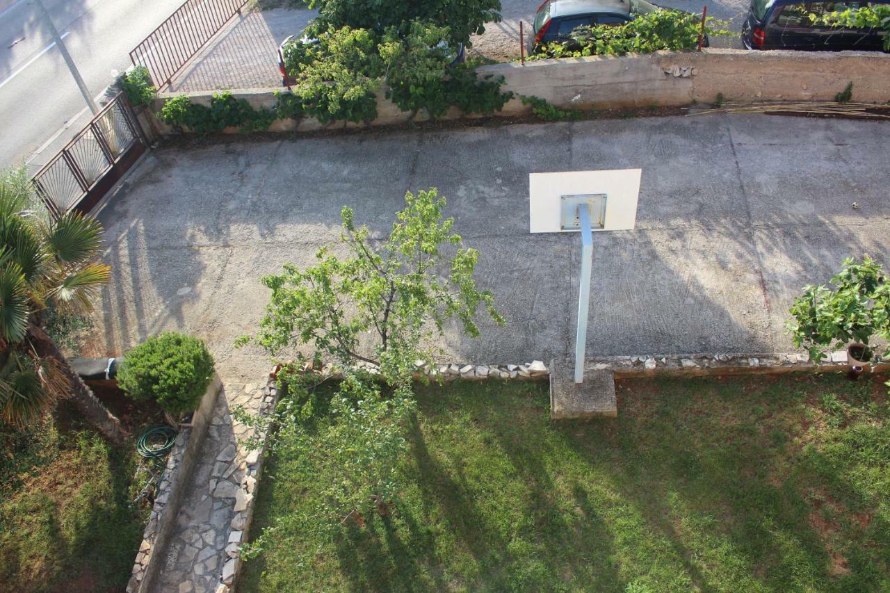 Apartments Guberina ชิเบนิก ภายนอก รูปภาพ